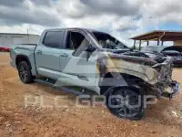 2024 Toyota TUNDRA фото