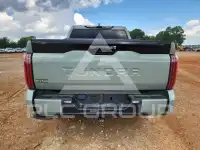 2024 Toyota TUNDRA фото