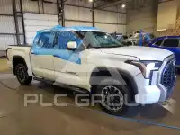 2024 Toyota TUNDRA фото