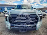 2024 Toyota TUNDRA фото