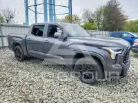 2024 Toyota TUNDRA фото