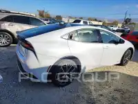 2024 Toyota PRIUS photo