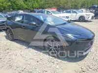 2024 Toyota PRIUS фото
