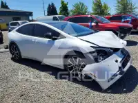 2024 Toyota PRIUS фото