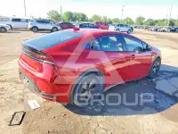 2024 Toyota PRIUS фото