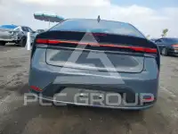 2024 Toyota PRIUS фото