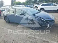 2024 Toyota PRIUS фото