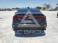 2024 KIA Forte фото
