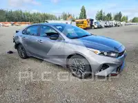 2024 KIA Forte фото