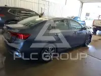 2024 KIA Forte фото