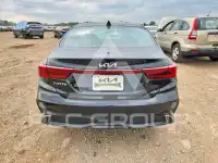 2024 KIA Forte фото