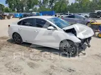 2024 KIA Forte photo