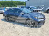 2024 KIA Forte фото