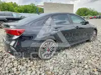 2024 KIA Forte фото