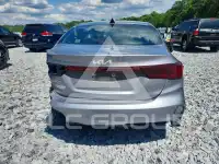 2024 KIA Forte фото
