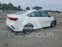 2024 KIA Forte фото