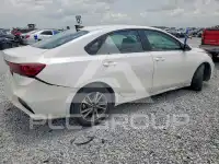 2024 KIA Forte фото