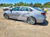 2024 KIA Forte фото