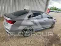 2024 KIA Forte photo