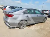 2024 KIA Forte фото