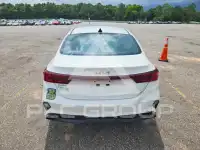2024 KIA Forte фото