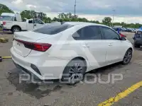 2024 KIA Forte фото