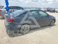 2024 KIA Forte фото