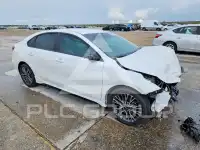 2024 KIA Forte фото