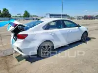 2024 KIA Forte фото