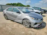 2024 KIA Forte фото