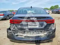 2024 KIA Forte фото