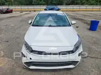2024 KIA Forte фото