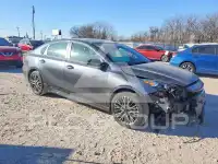 2024 KIA Forte фото