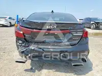 2024 KIA Forte фото