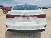 2024 KIA Forte фото