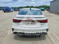 2024 KIA Forte фото