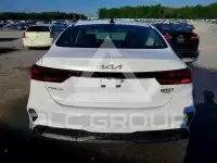 2024 KIA Forte фото