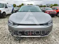 2024 KIA EV6 photo