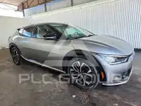 2024 KIA EV6 photo
