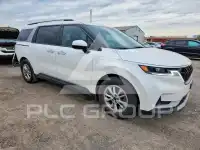 2024 KIA Carnival фото