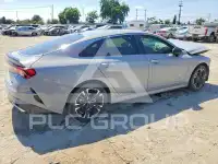 2024 KIA K5 фото