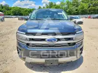 2024 Ford EXPEDITION photo