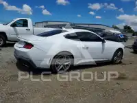 2024 Ford MUSTANG фото