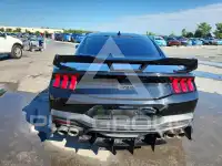 2024 Ford MUSTANG фото
