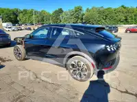 2024 Ford MUSTANG photo
