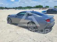2024 Ford MUSTANG photo