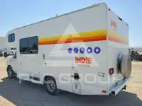 2024 Ford E-350 фото
