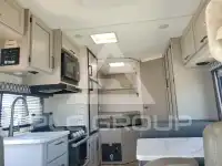 2024 Ford E-350 фото