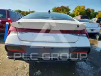 2024 Hyundai Elantra photo