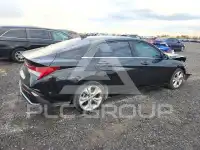 2024 Hyundai Elantra photo